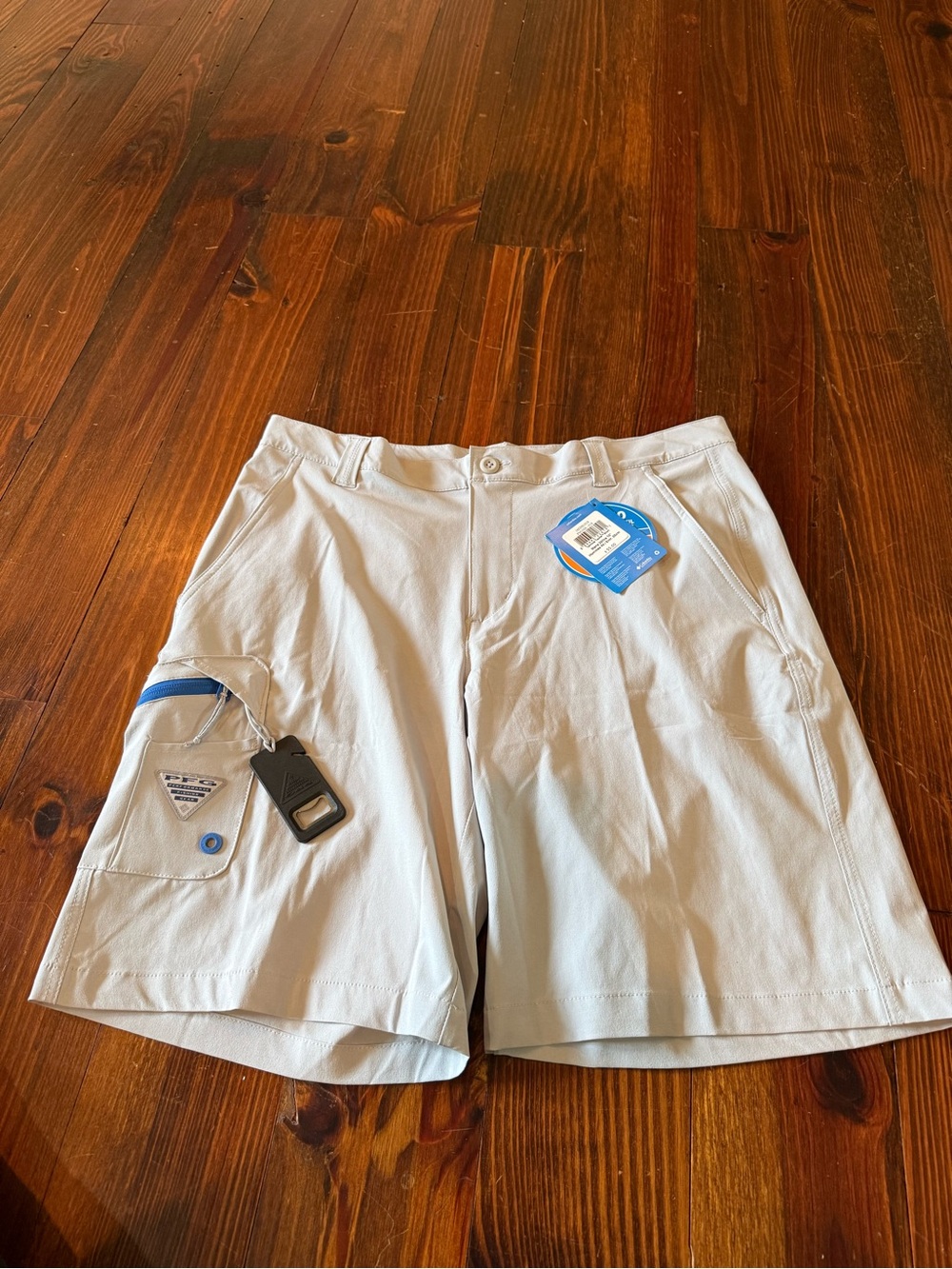 NWT PFG Men's Light Beige Performance Fishing Shorts